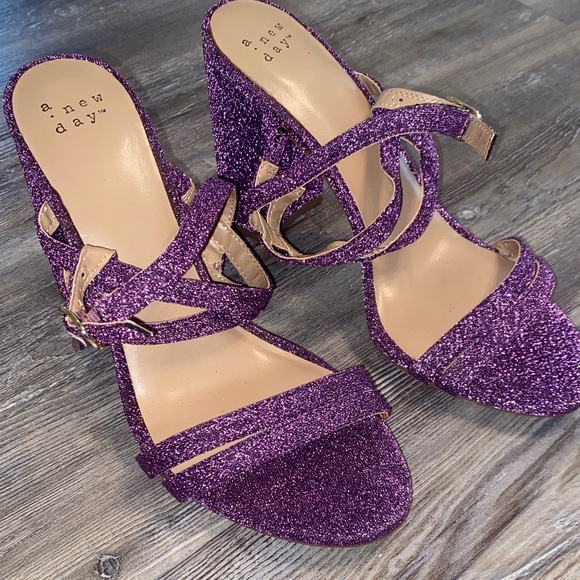 a new day Shoes - EUC Purple Glitter Open Toe Heeled Glam Girly Sandals Heels 9